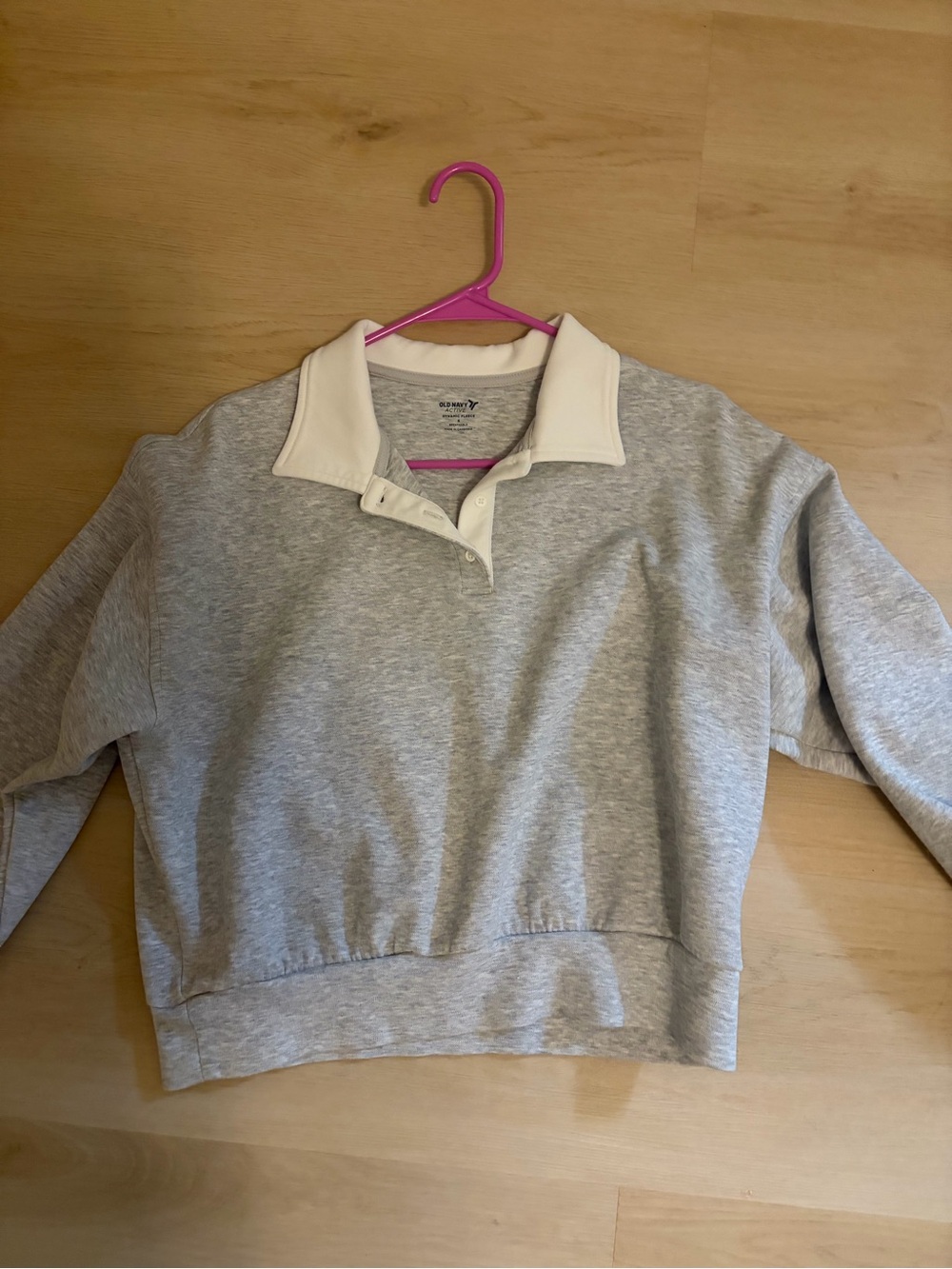 Old Navy Gray Pullover Sweatshirt with Cream Polo Collar
